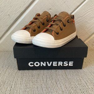 Converse Boys Size 9 Brown Leather With Box Orange White Accents Chuck Taylor